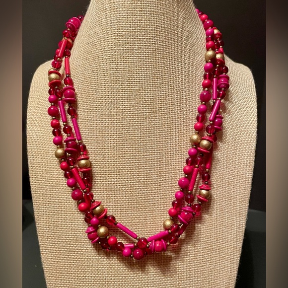 Tacoa Jewelry - 🍀 Tacoa Pink and Gold Beaded Necklace🍀